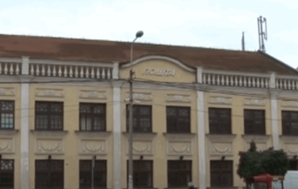 TRAŽE BOLJE USLOVE ZA RAD: <span style='color:red;'><b>Protest radnika</b></span> Pošte